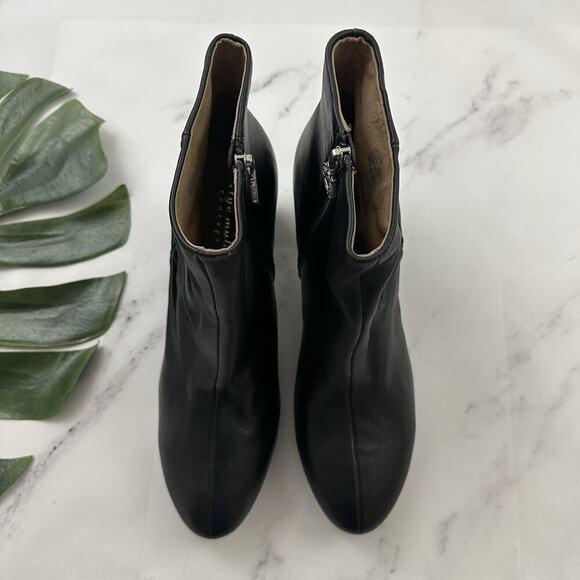 Bettye Muller Womens Ankle Boots Booties Size 8.5 New Black Leather Block Heel - Picture 2 of 10